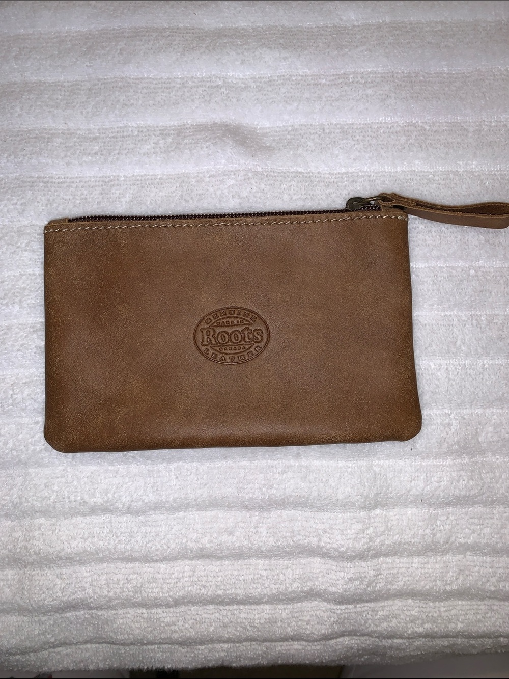 Roots Tan Leather Zip Wristlet Pouch